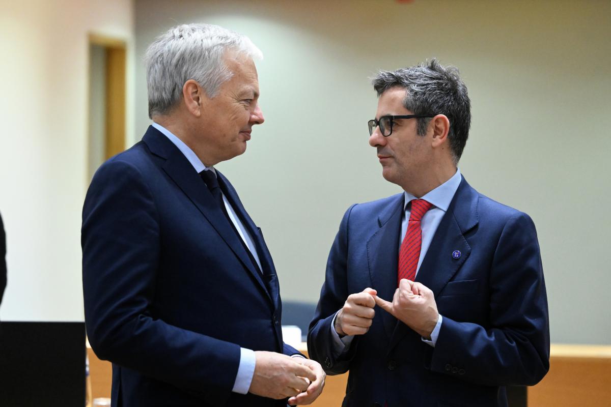 El comisario de Justicia de la UE, Didier Reynders, y el ministro de Justicia, Félix Bolaños.