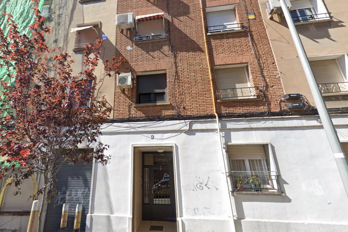 Captura de Google Maps de la fachada del edificio afectado antes del derrumbe.