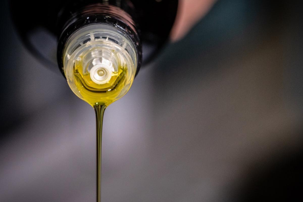 Botella de aceite de oliva