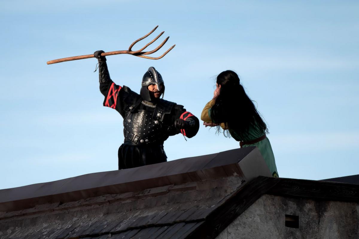 Escena del espectáculo 'El Misterio De Sorbaces' en Puy du Fou en Toledo