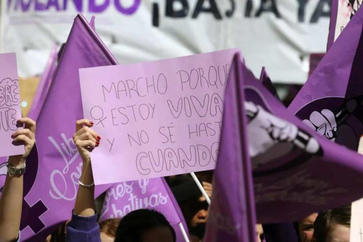 Manifestacion en Sevilla durante el 8M 2023