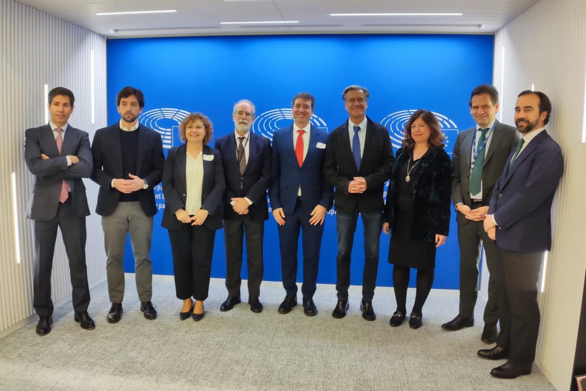 Foro 'Garantías jurídicas para la aplicación del reglamento europeo de inteligencia artificial', celebrado en la sede bruselense del Parlamento Europeo.