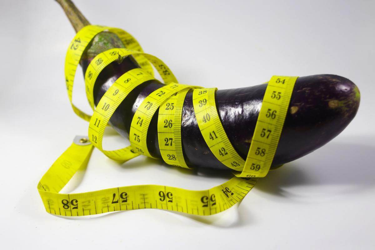 La berenjena se utiliza como símbolo fálico en contextos para hablar de temas relacionados con la sexualidad.