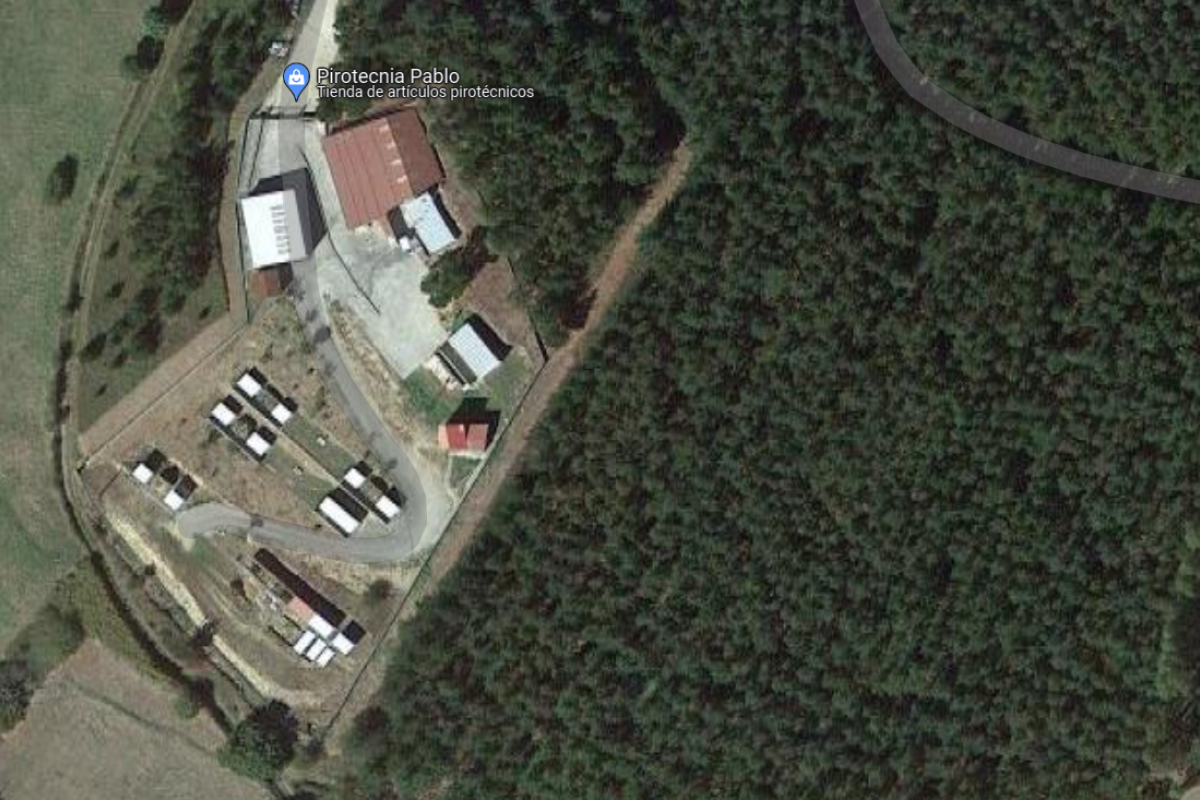 Captura del mapa con la localización de la empresa donde se ha registrado la explosión que ha acabado con la vida de un trabajador en Cangas de Narcea (Asturias).