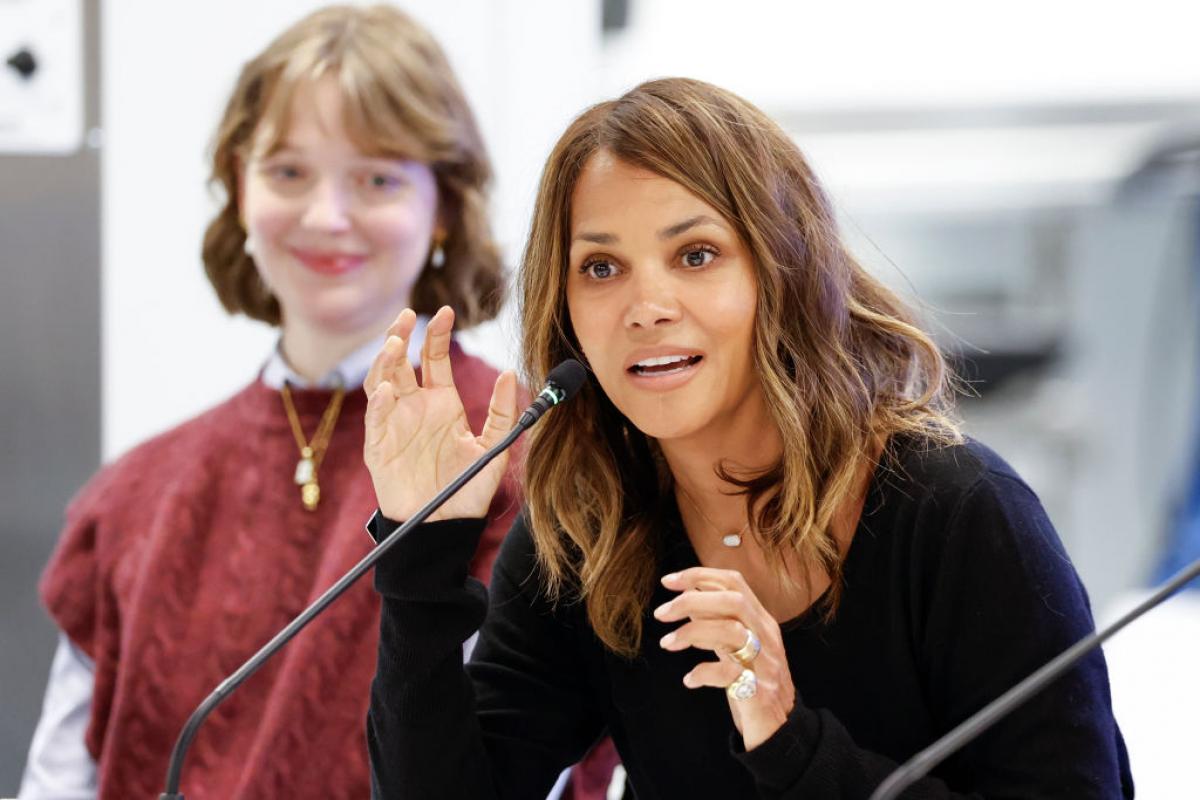 Halle Berry durante una charla en la Universidad de Illinois en enero.