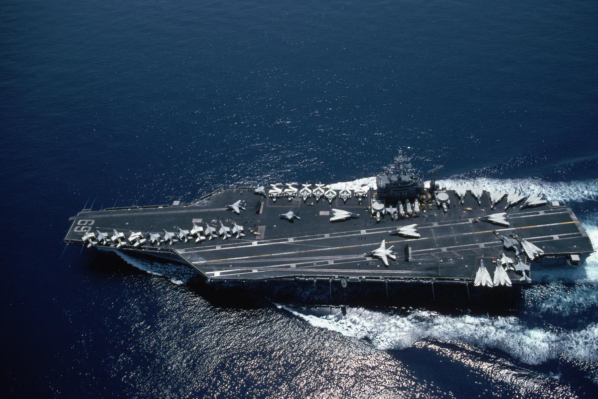 Imagen de un portaviones.