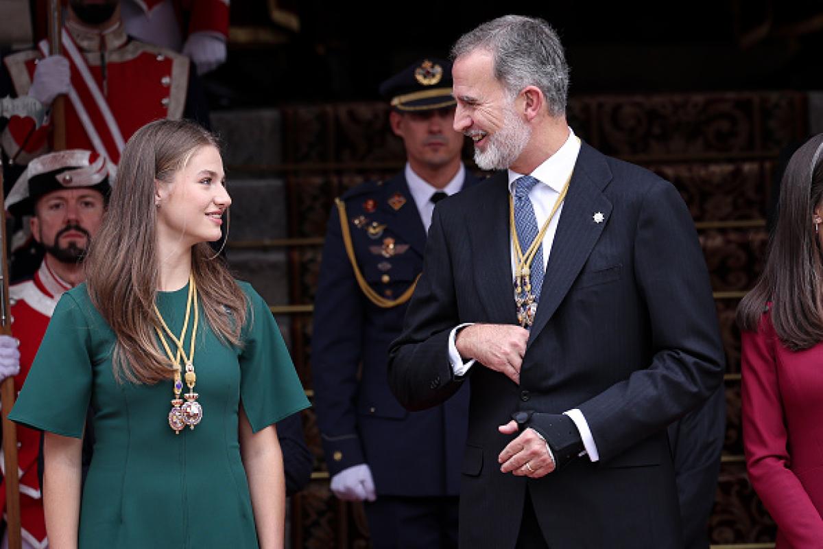 Imagen de archivo del rey Felipe VI y la heredera al trono, Leonor.