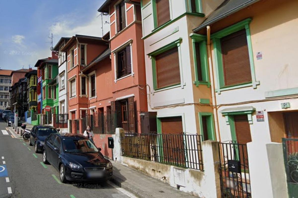 Calle Baiona, en el barrio de Iralabarri (Bilbao).