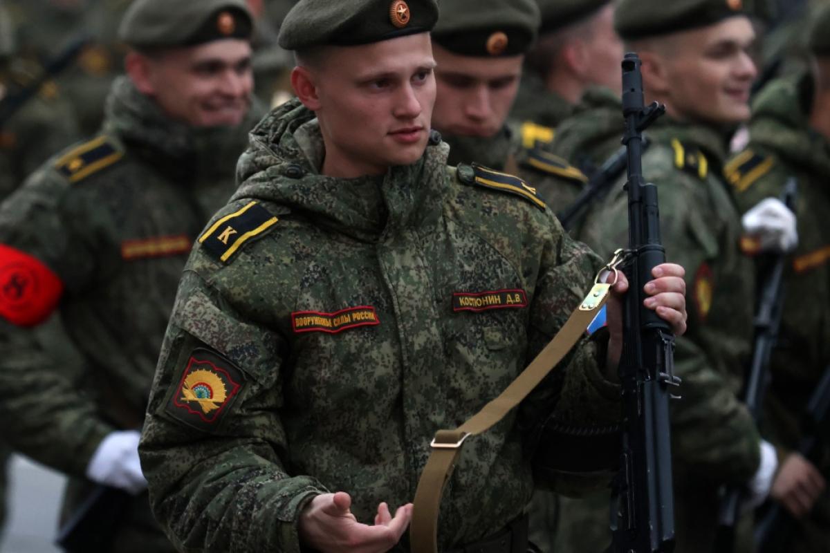 Soldados rusos en Moscú