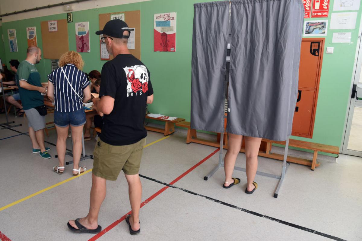 Colegio electoral en Cataluña en unas recientes elecciones