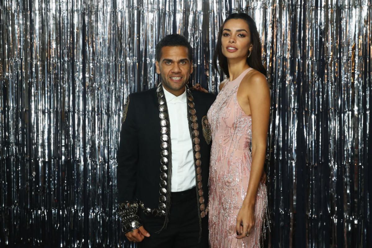 Daniel Alves y Joana Saz en una imagen de 2017.