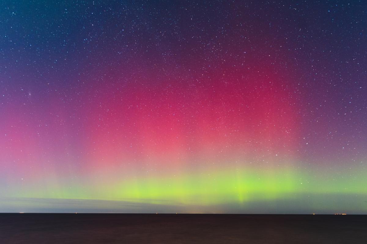 Foto de archivo de una aurora boreal.
