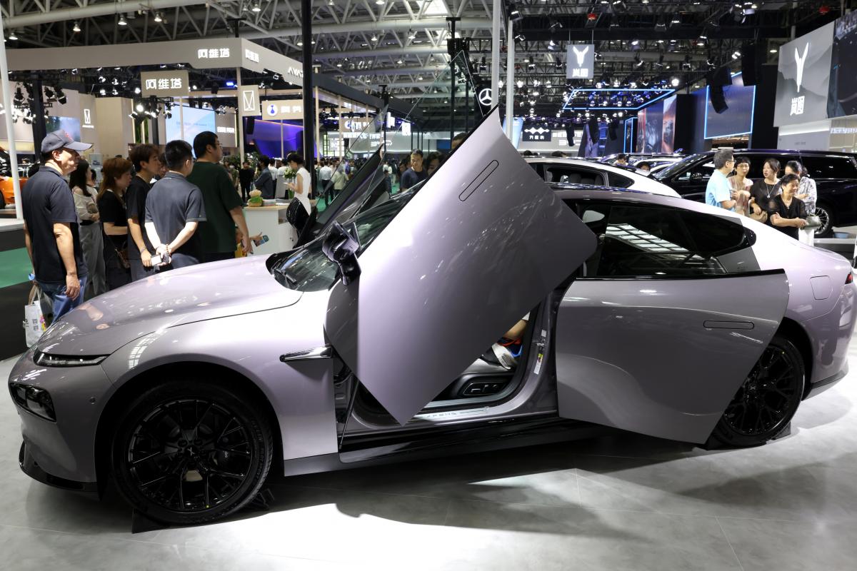 Coche en una exhibición de automóviles celebrada en China.