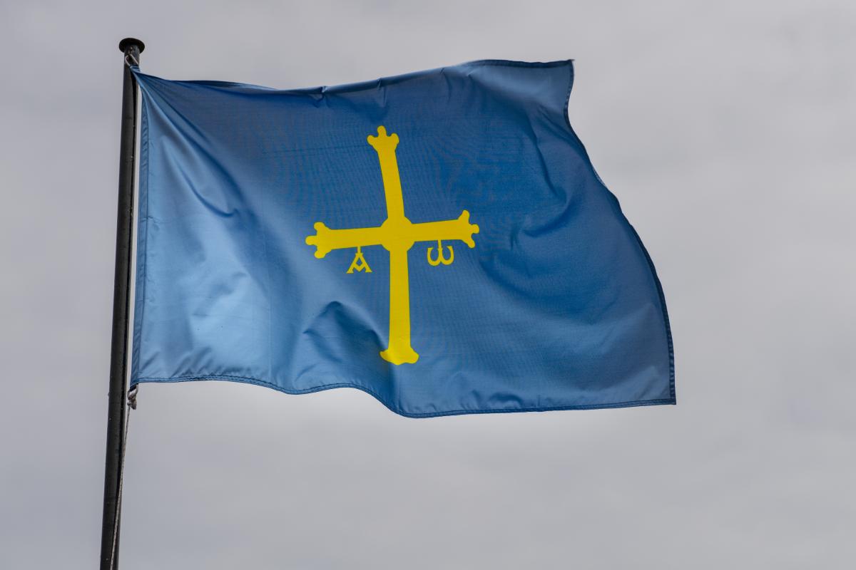 Bandera de Asturias.