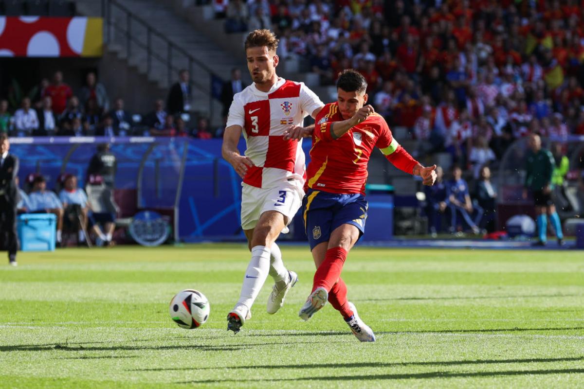 Álvaro Morata, en el momento de su remate para el 1-0