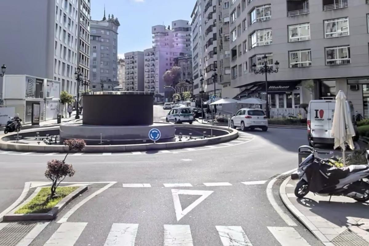 La rotonda de la pantalla LED de 360 grados de Vigo.