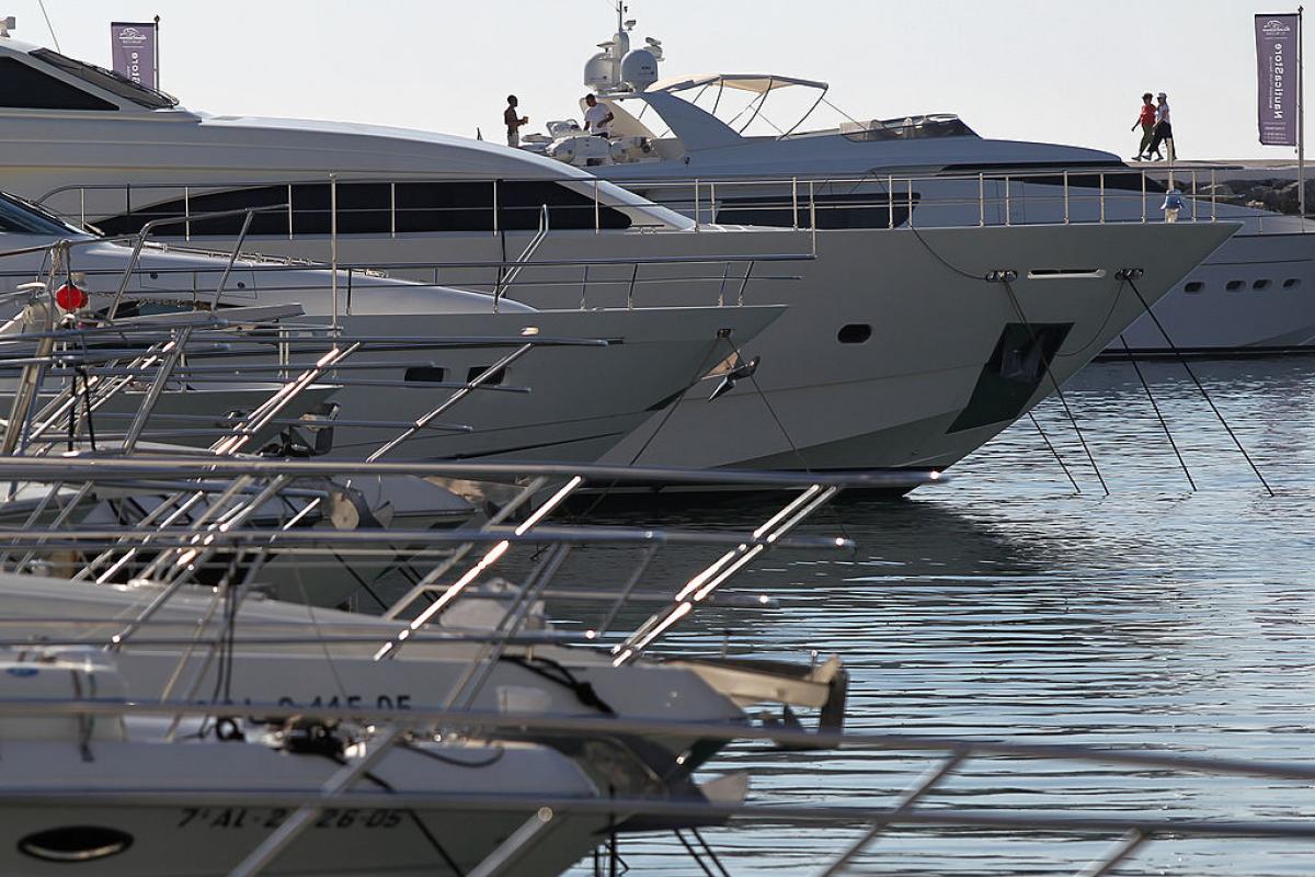 Varios yates en Puerto Banús, en una imagen de archivo