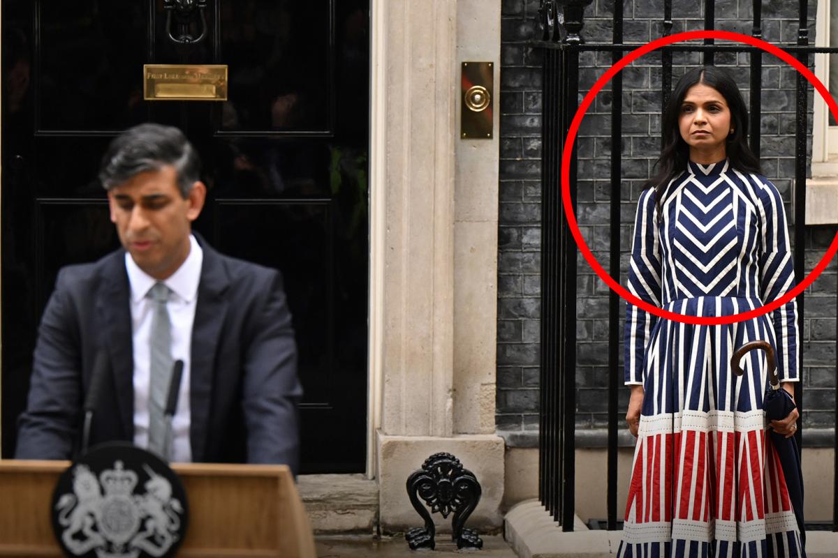 El rostro de la empresaria Akshata Murthy, esposa del ya 'expremier' Rishi Sunak, durante el discurso de salida del político conservador que ha llevado a los 'tories' al peor resultado de su historia.