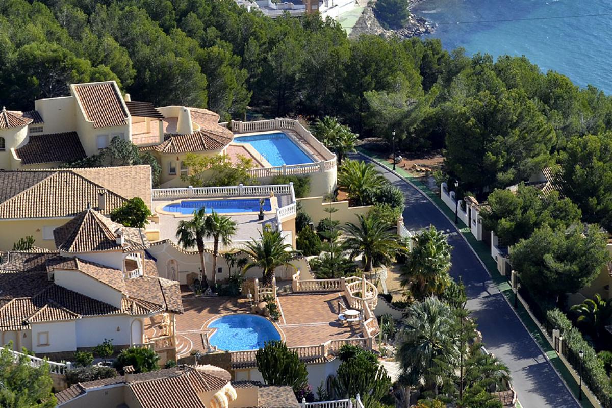 Vista aérea de alguna de las viviendas de la urbanización Altea Hills