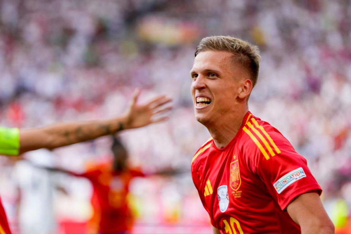 Dani Olmo celebra su gol a Alemania en cuartos