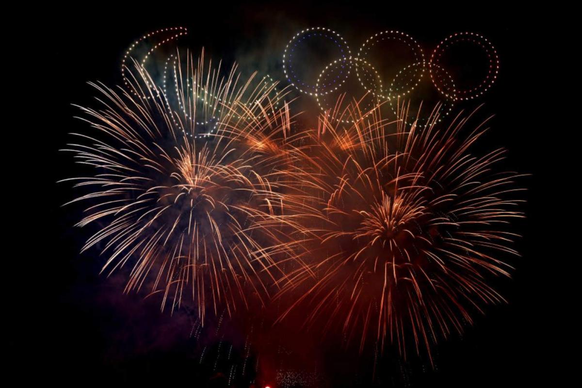 Celebración parisina con toque de Juegos Olímpicos