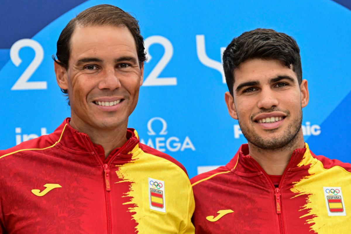 Rafa Nadal y Carlos Alcaraz, juntos dentro y fuera de la pista estos Juegos Olímpicos