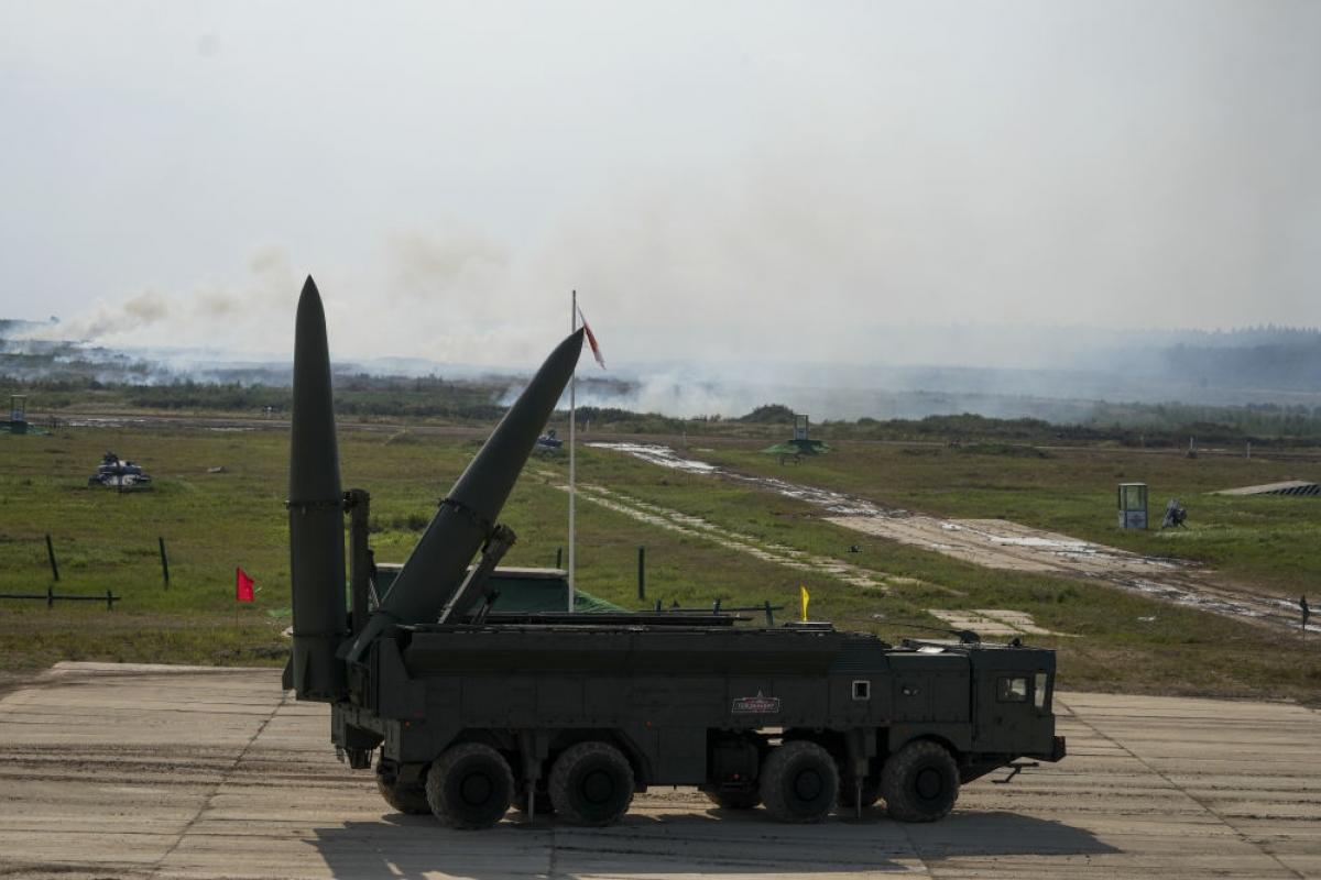 Un lanzador de misiles ruso, Iskander-M, en el campo de entrenamiento militar de Kubinka