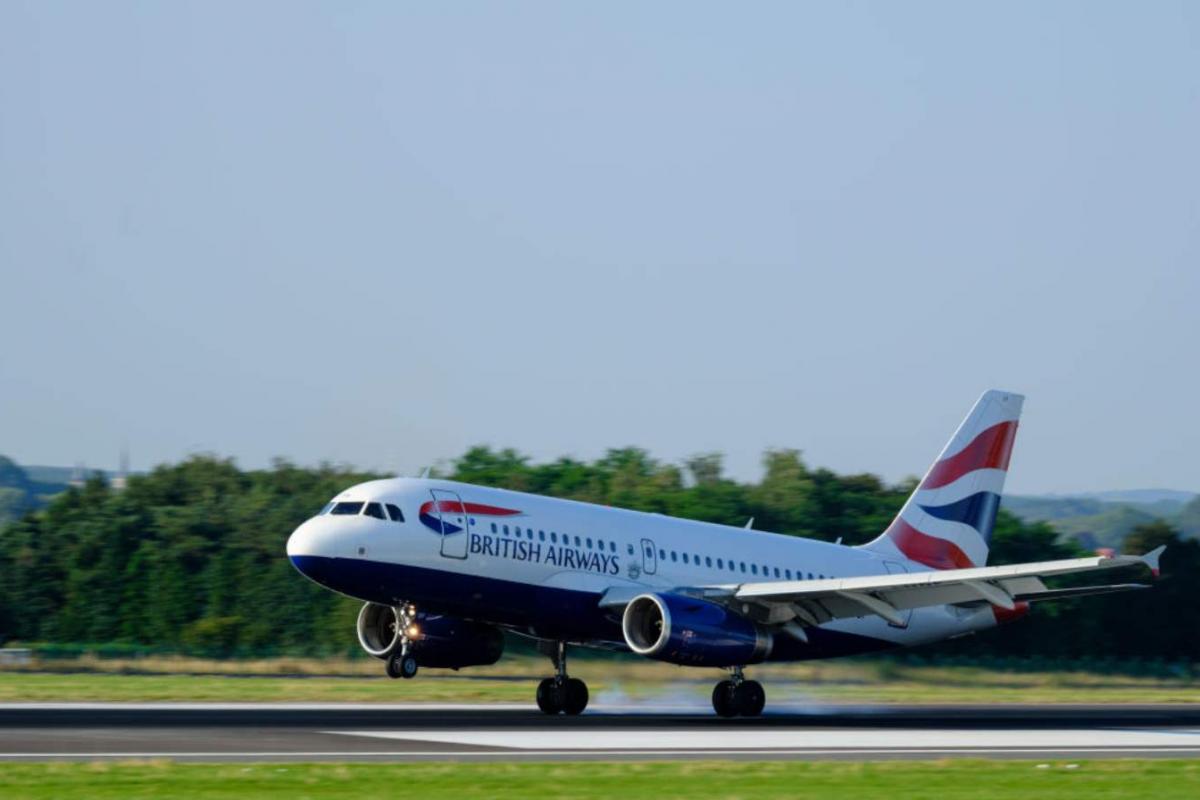 Avión de British Airways