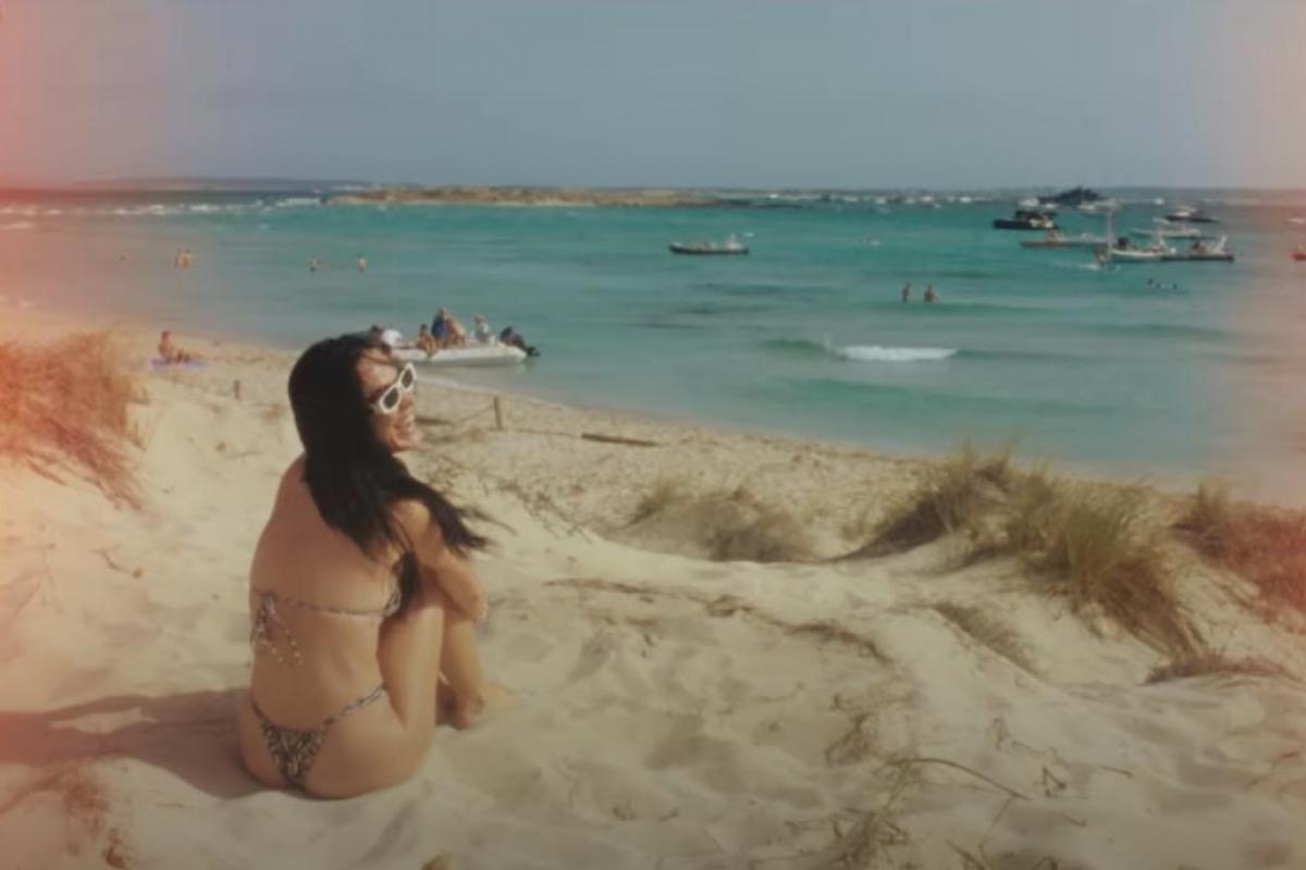 Katy Perry, en el videoclip de 'Lifetimes'.