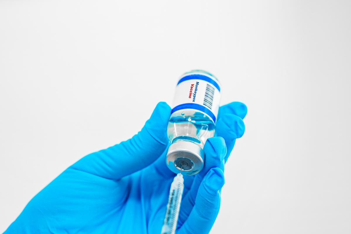 Imagen de archivo de una vacuna contra la mpox.