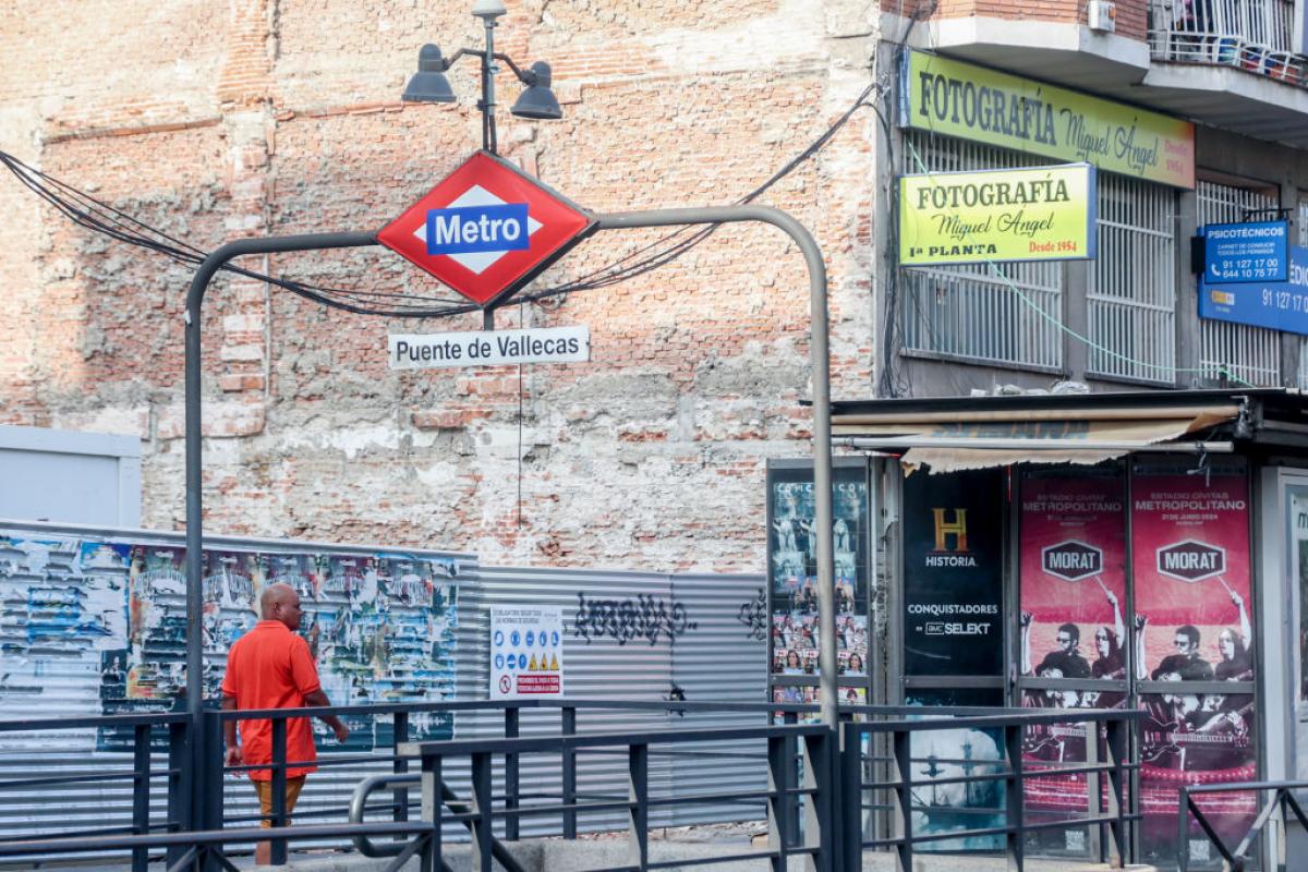 Imagen de archivo de la parada de metro de Puente de Vallecas (Madrid).