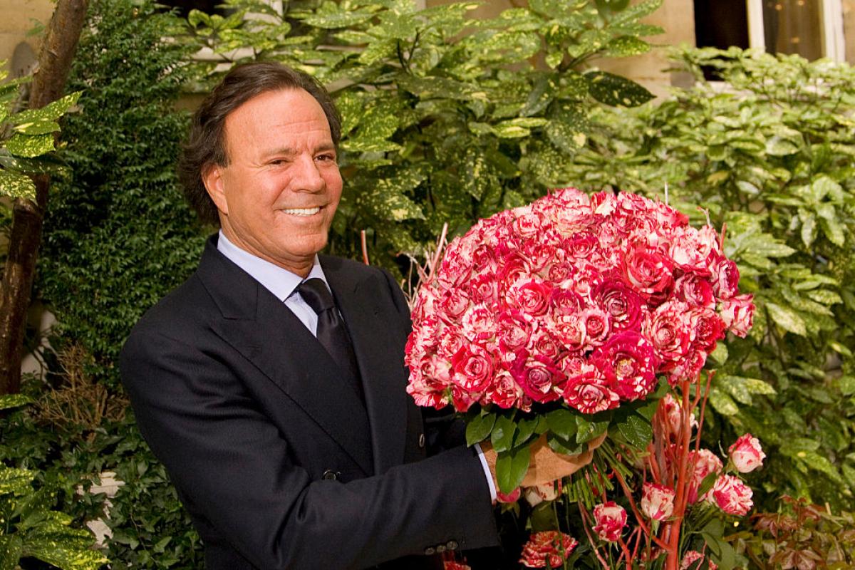 Julio Iglesias desmiente que vaya a retirarse de la música.