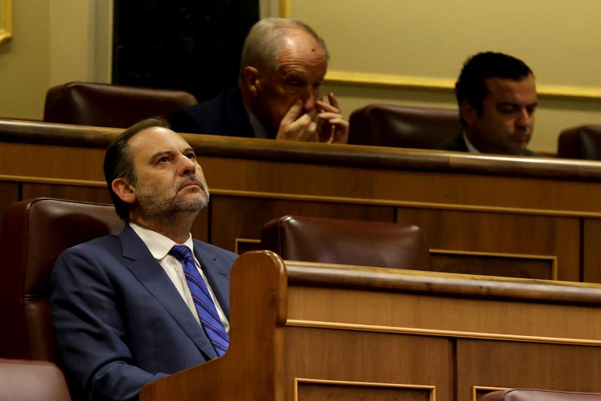 El exministro de Transportes José Luis Ábalos, en una imagen de archivo en el Congreso.