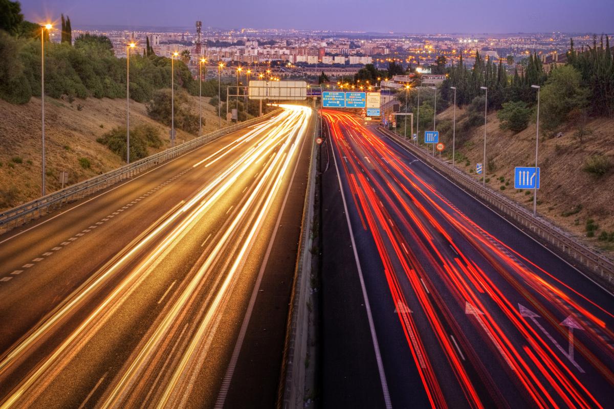 Vista de la ciudad de Sevilla desde la autovía del V Centenario.