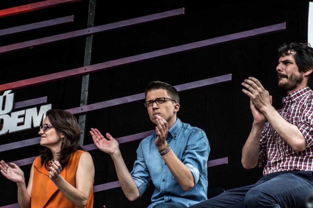 Mónica Oltra e Íñigo Errejón, juntos en un mitin de Podemos y los comunes allá por 2015