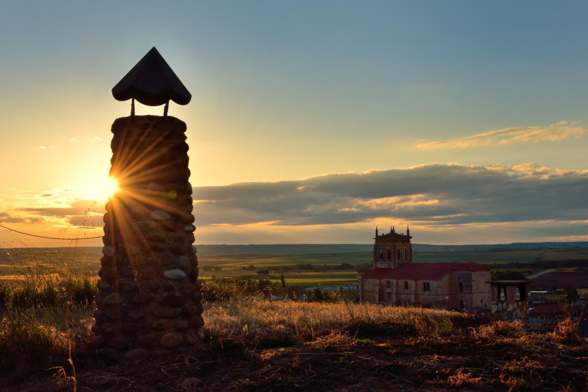 Puesta de sol en Villahoz.