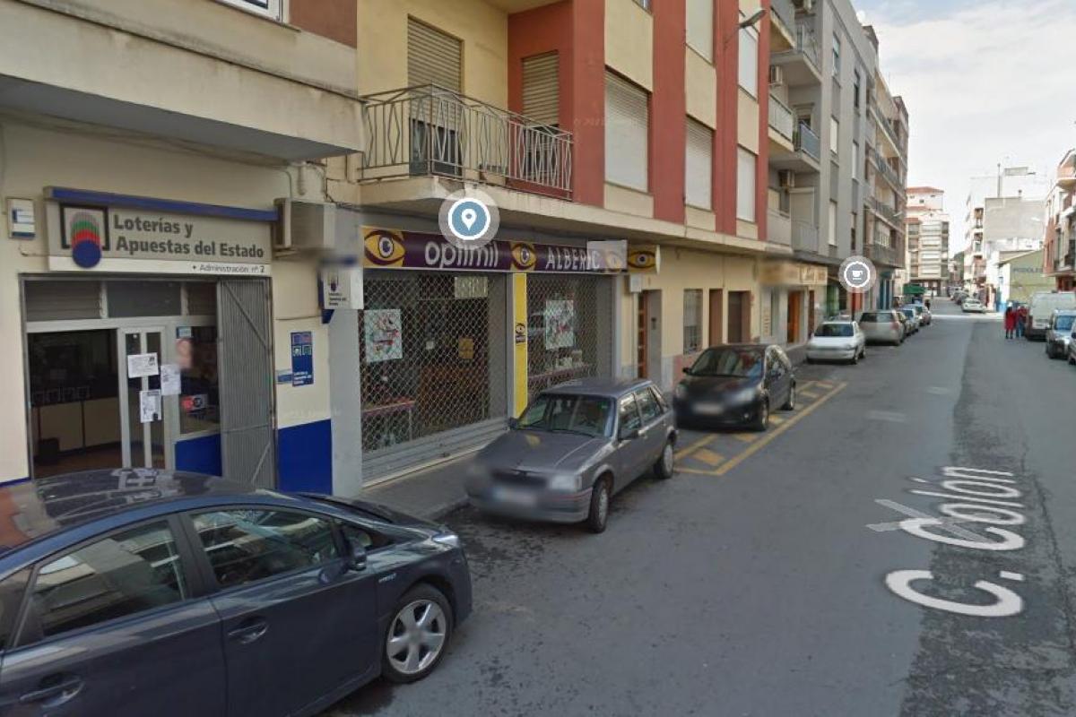 Administración de Alberic (Valencia), donde se ha vendido el primer premio de la Lotería Nacional de hoy sábado 26 de octubre.