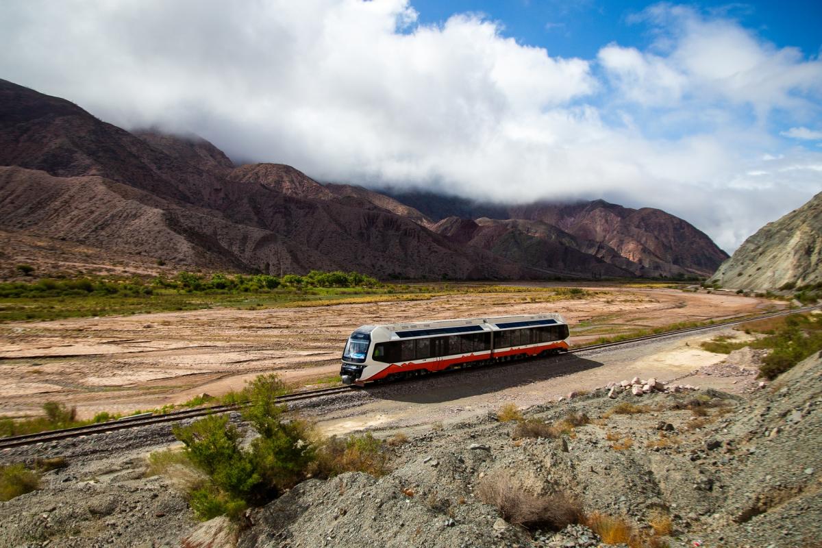 El Tren de la Quebrada, el primer ferrocarril solar de América Latina