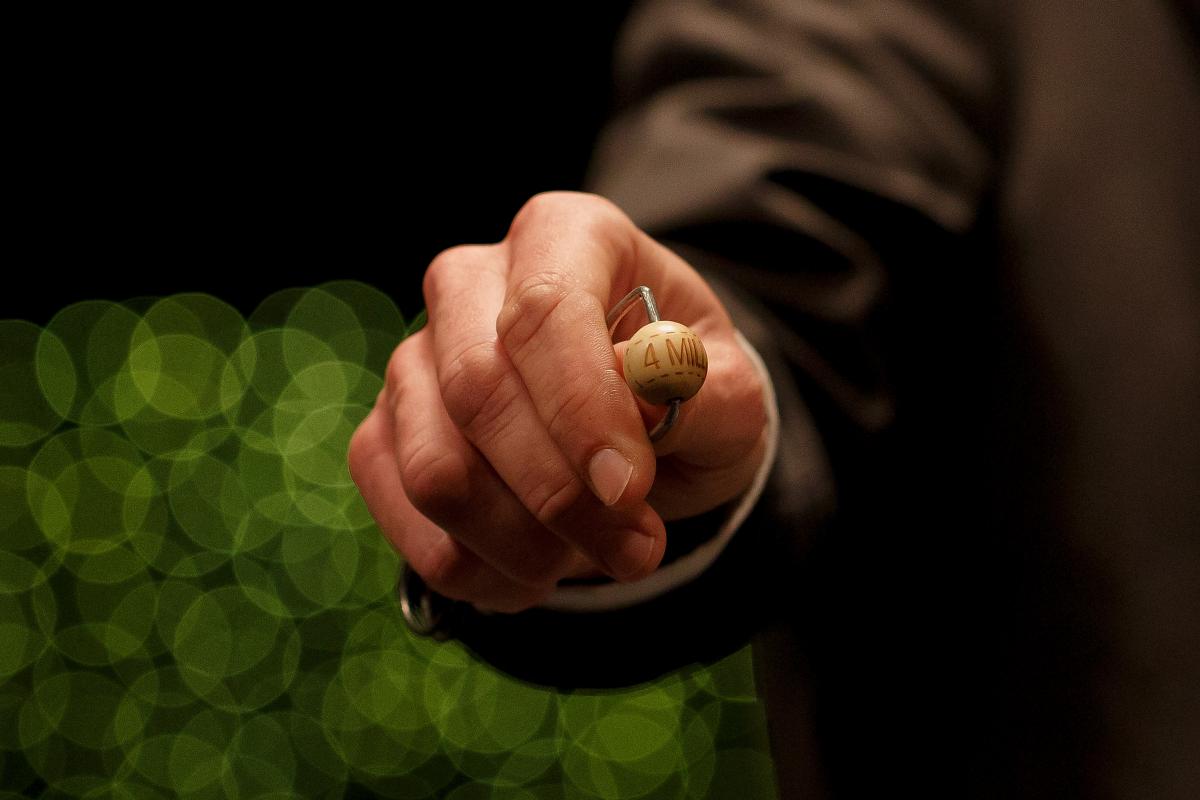 Bola del 'Gordo' de la Lotería de Navidad.