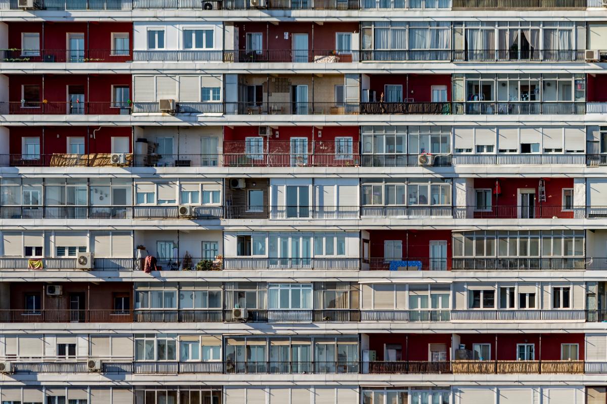Vista de la fachada de un edificio en Madrid.