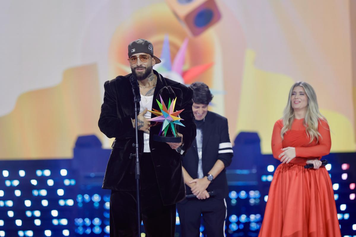 Maluma fue reconocido con el premio Icon Global en la gala de Los40 Music Awards.