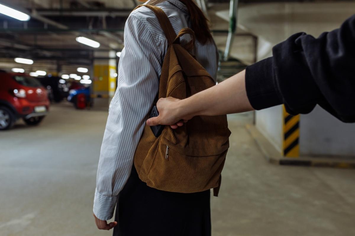 Cada año se roban en España miles de teléfonos móviles.