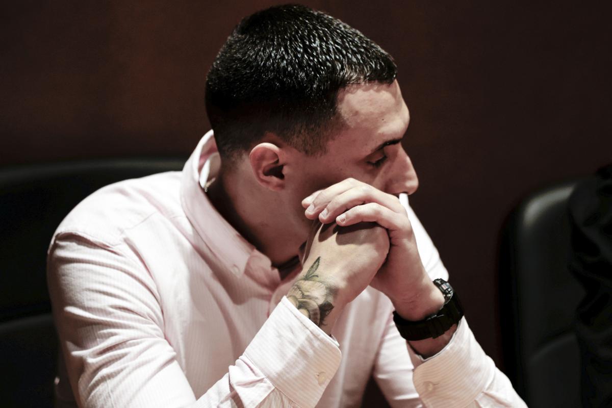 Continúa en la Audiencia Provincial de A Coruña el juicio por el asesinato de Samuel Luiz con cinco acusados para los que la Fiscalía pide penas de entre 22 y 27 años de prisión al ver agravante de discriminación por orientación sexual. En la imagen, el acusado Diego Montaña en la sesión de este miércoles.