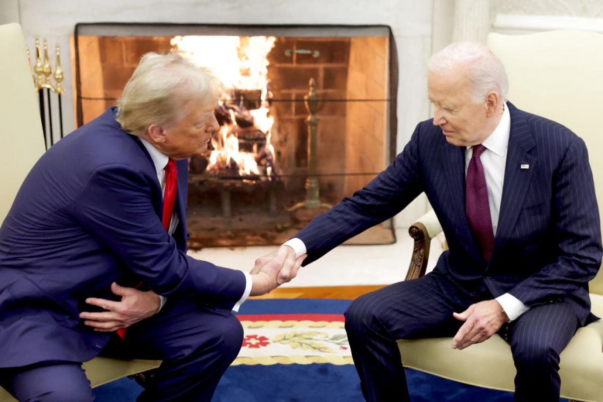 Donald Trump y Joe Biden, en la Casa Blanca este miércoles 13