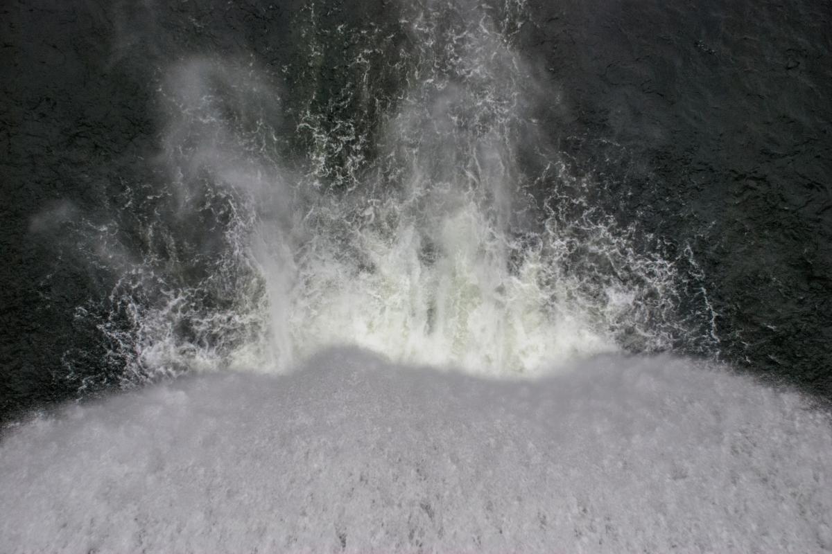 Imagen de archivo de la compuerta de un embalse.