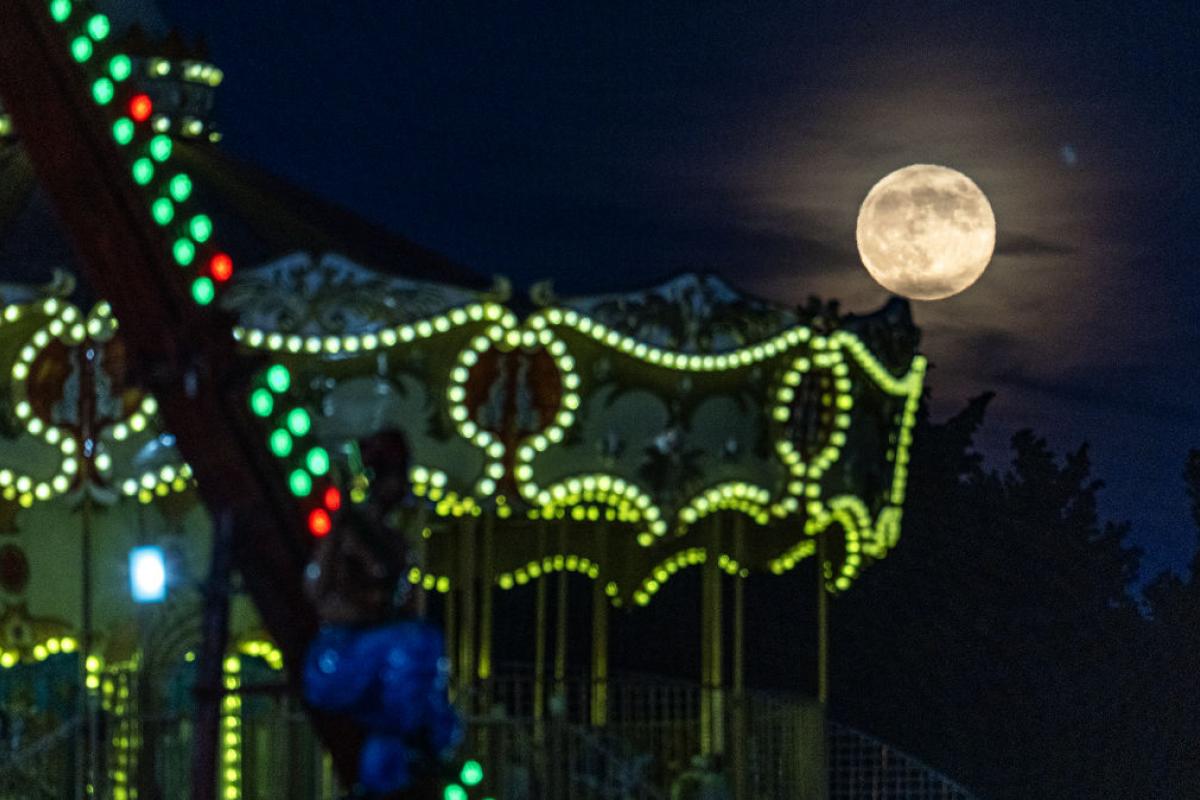 Imagen de un parque de atracciones