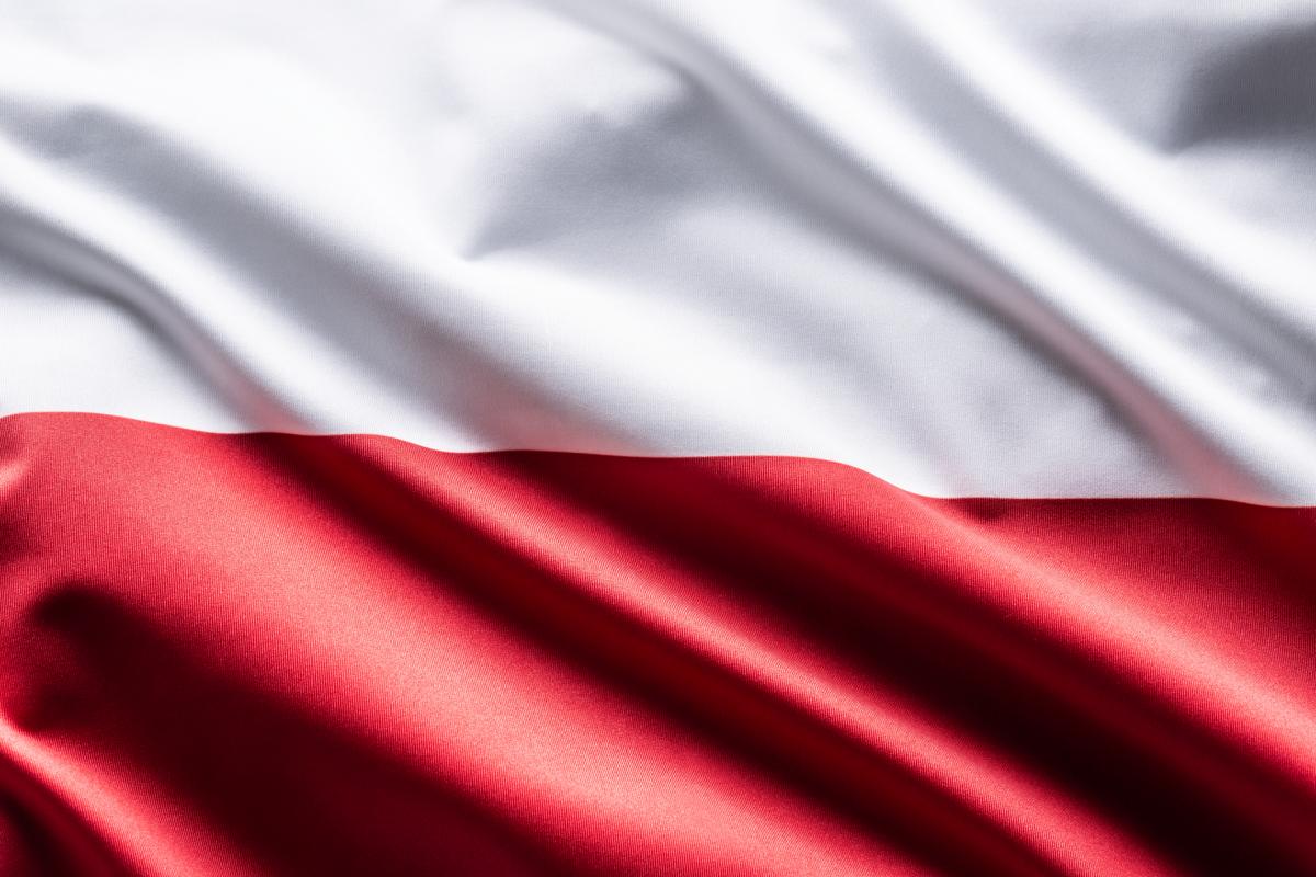 La bandera de Polonia