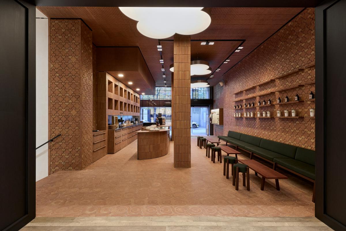 Vista interior de la cafetería 'Zacaffé', la nueva línea de negocio de Inditex.