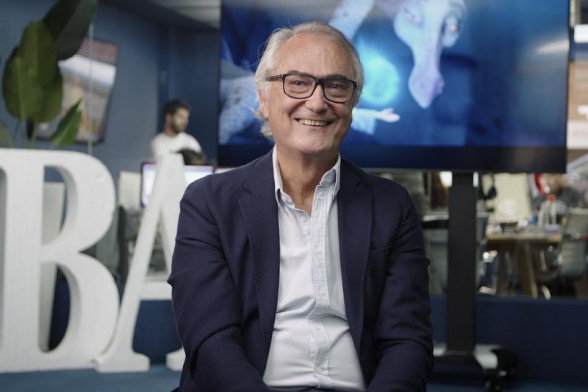 El cineasta Larry Levene