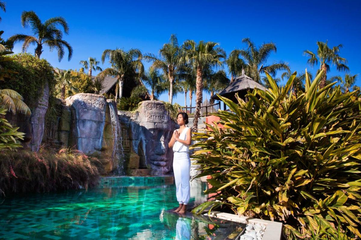 Asia Gardens Hotel & Thai Spa